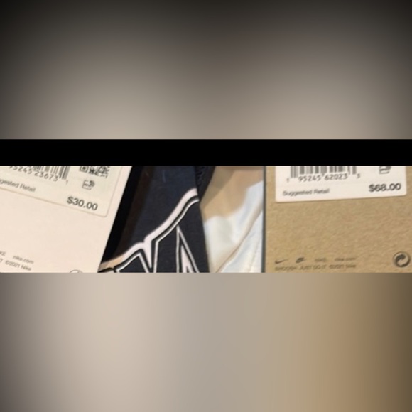 NWT Nike windbreaker (FREE leggings) - Picture 4 of 4